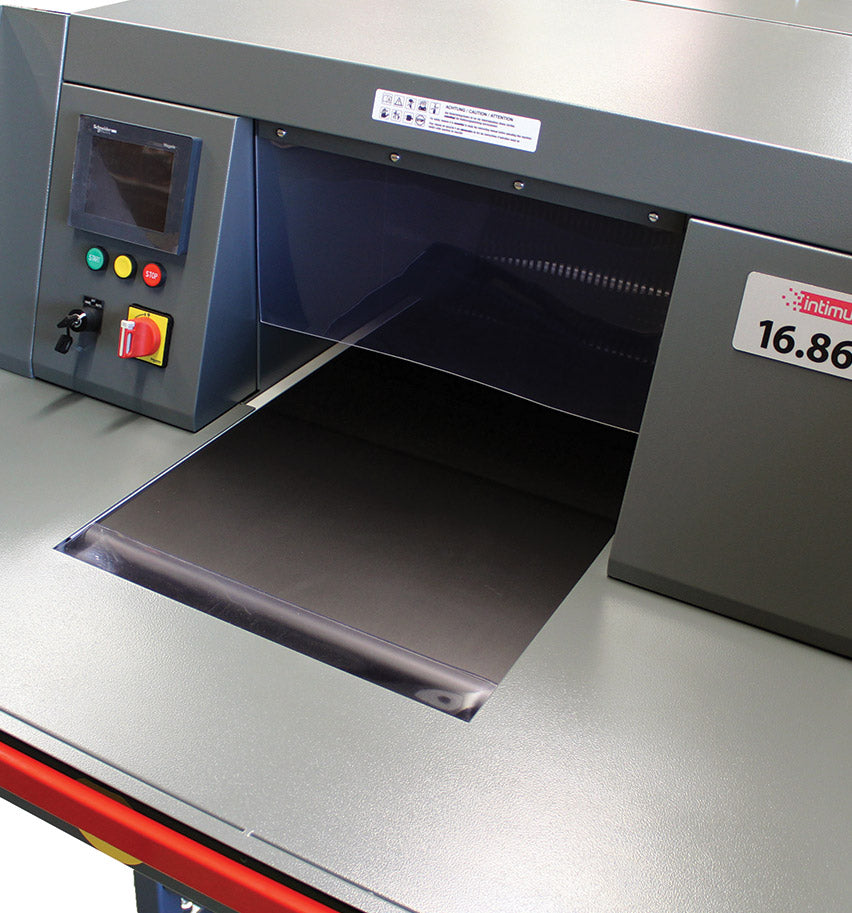 Intimus 16.86 SmartShred control and feed area close-up