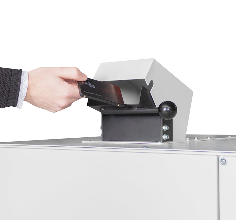 Feeding solid-state drives into the Intimus SSD Granulator